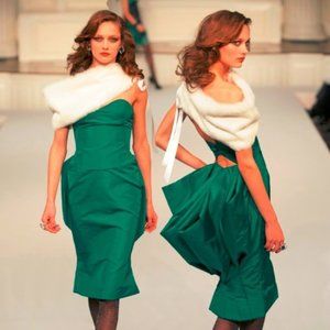 Oscar de la Renta FW/10 Green Strapless Taffeta Dress